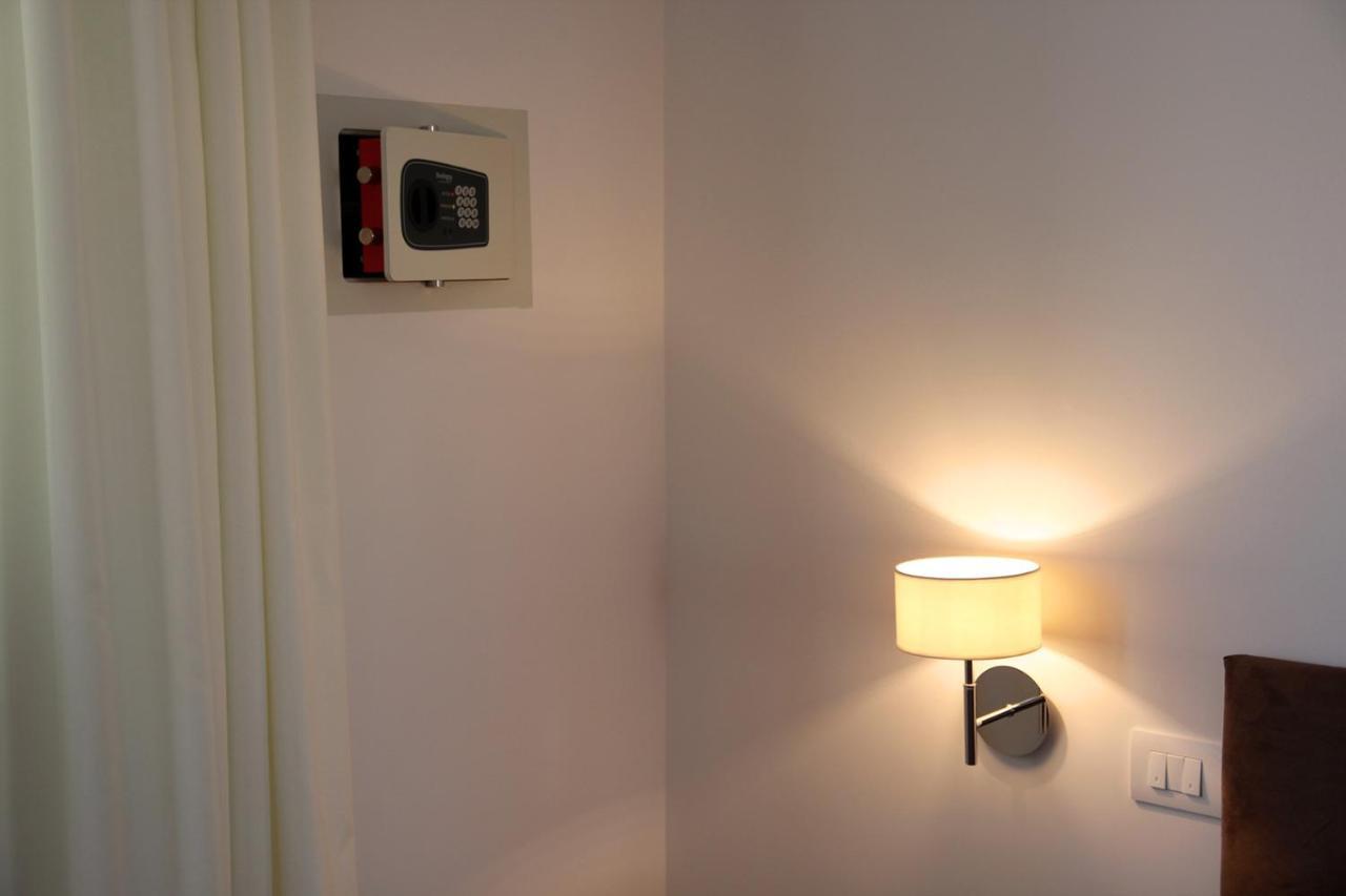 Suite Rosso & Nero Lecce Buitenkant foto