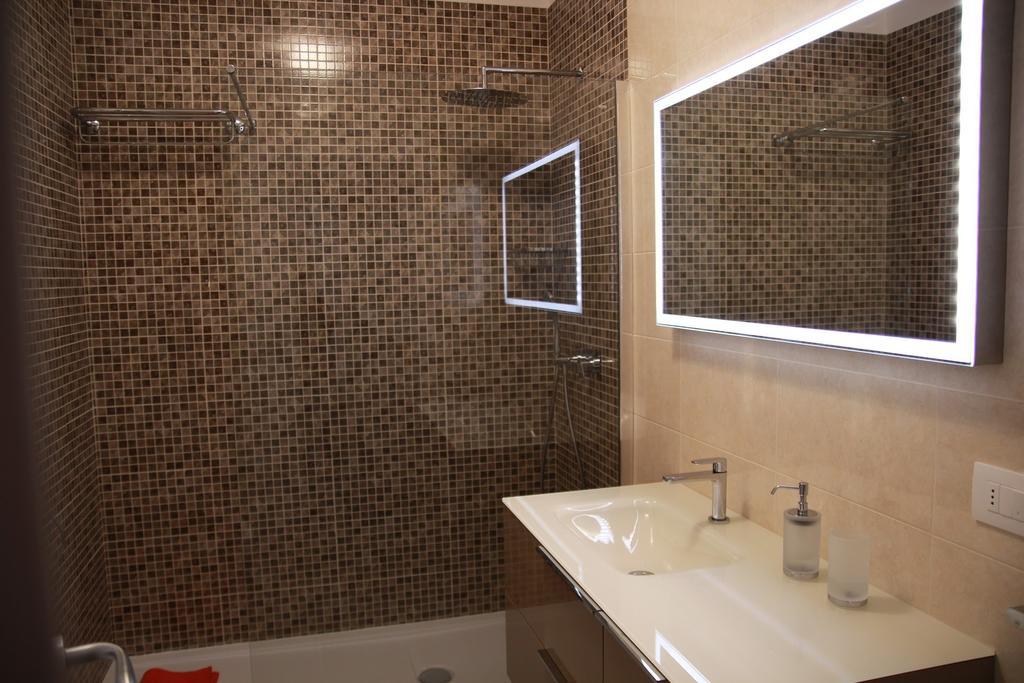 Suite Rosso & Nero Lecce Buitenkant foto