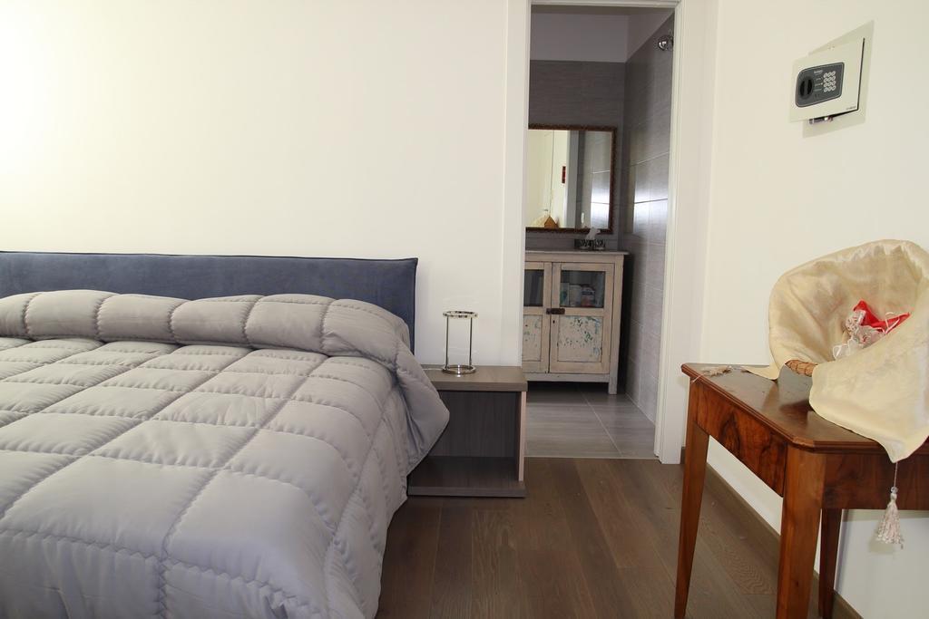Suite Rosso & Nero Lecce Buitenkant foto